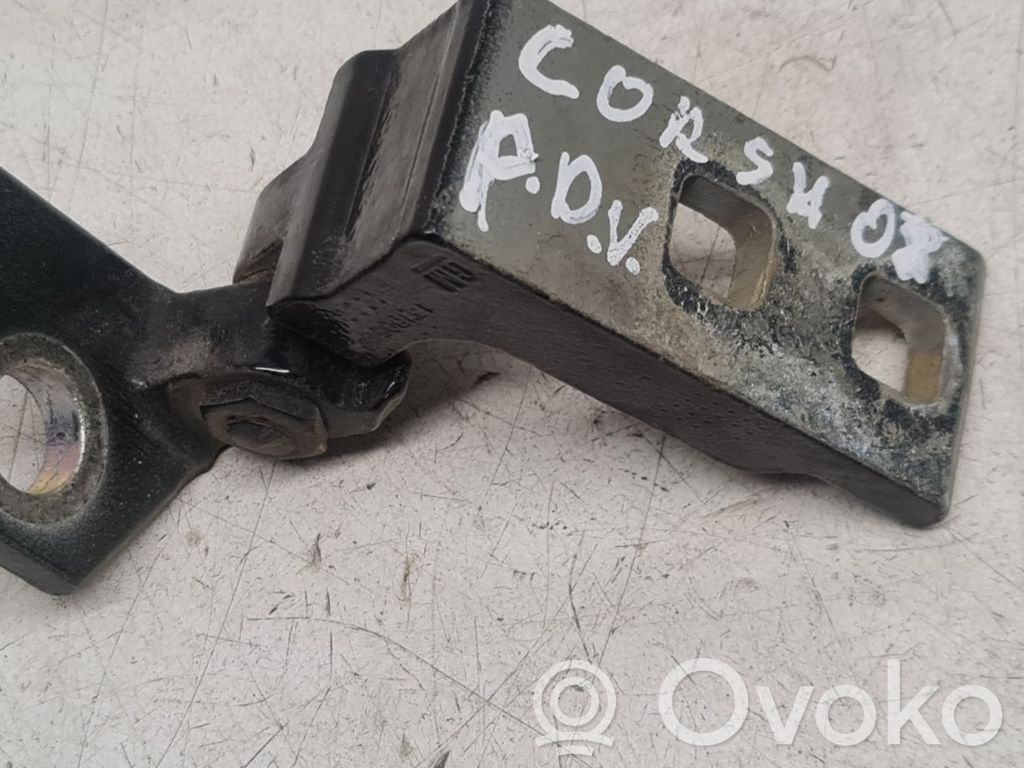 Front door upper hinge   13180564