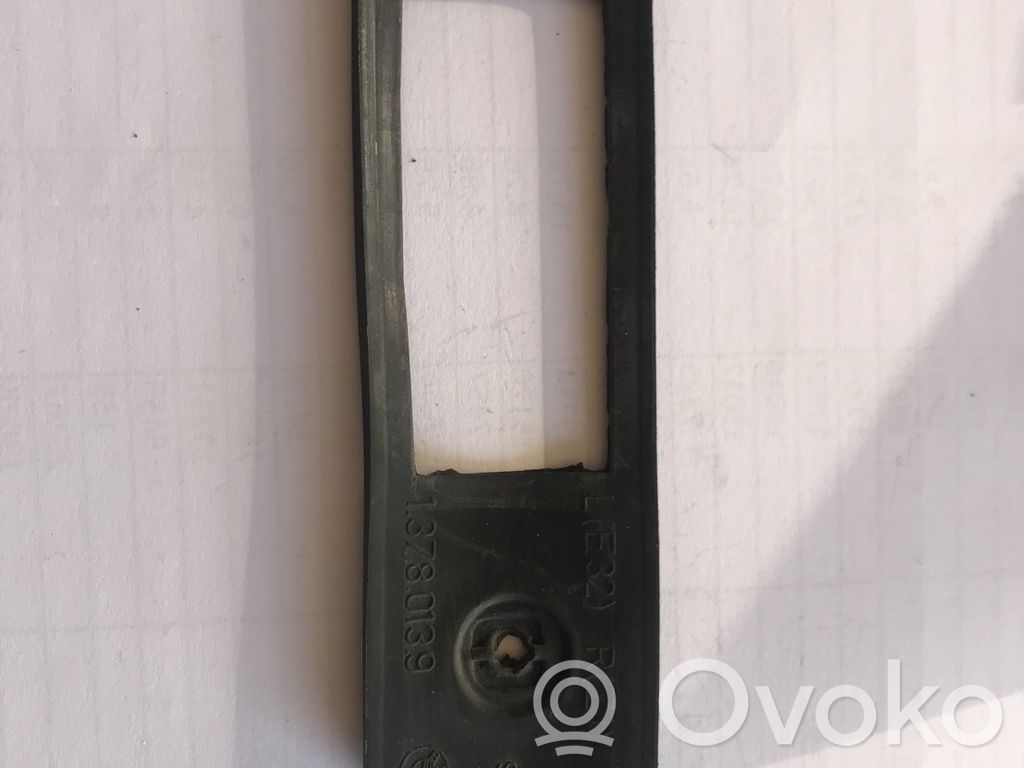 BMW 3 E36 Front fender indicator light 