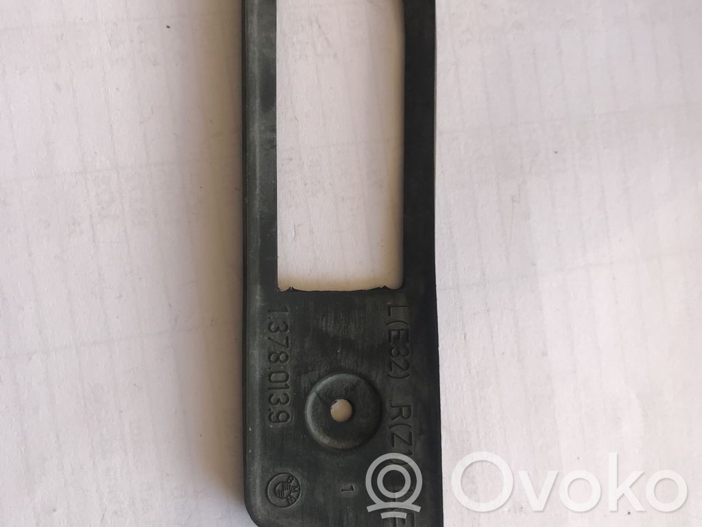 BMW 3 E36 Front fender indicator light 