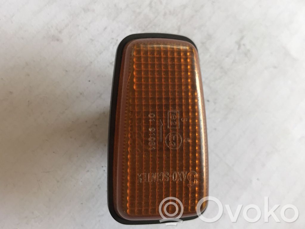 Peugeot 106 Seitenblinker 