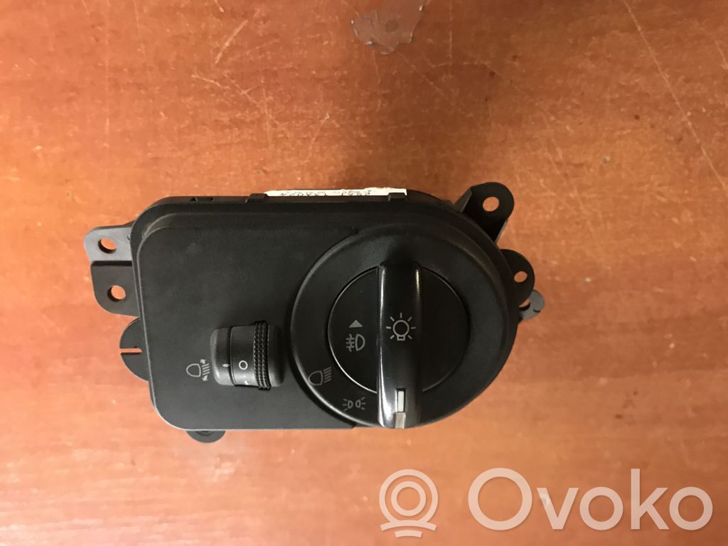 Ford Fiesta Light switch 