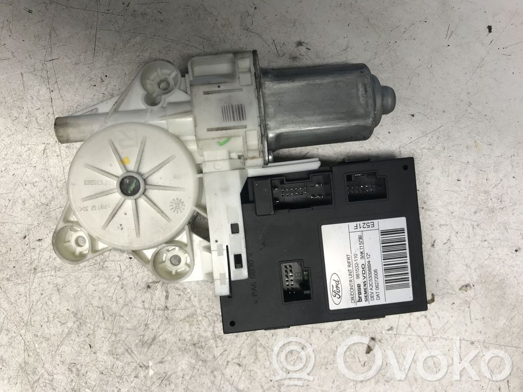 Ford C-MAX I Priekinio lango pakelėjo varikliukas 