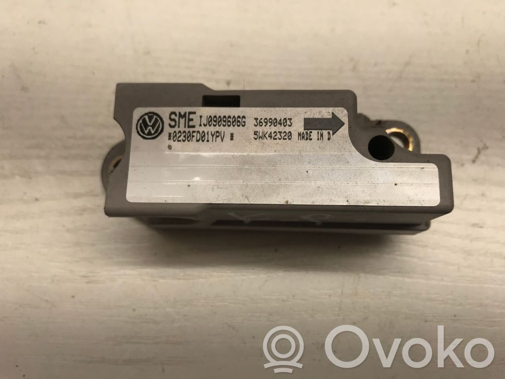 Volkswagen Sharan Airbag deployment crash/impact sensor 