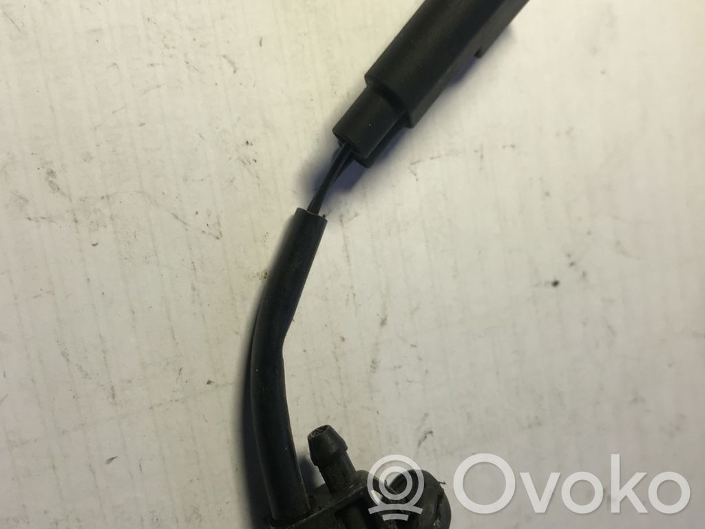 Ford Focus Buse de lave-glace 