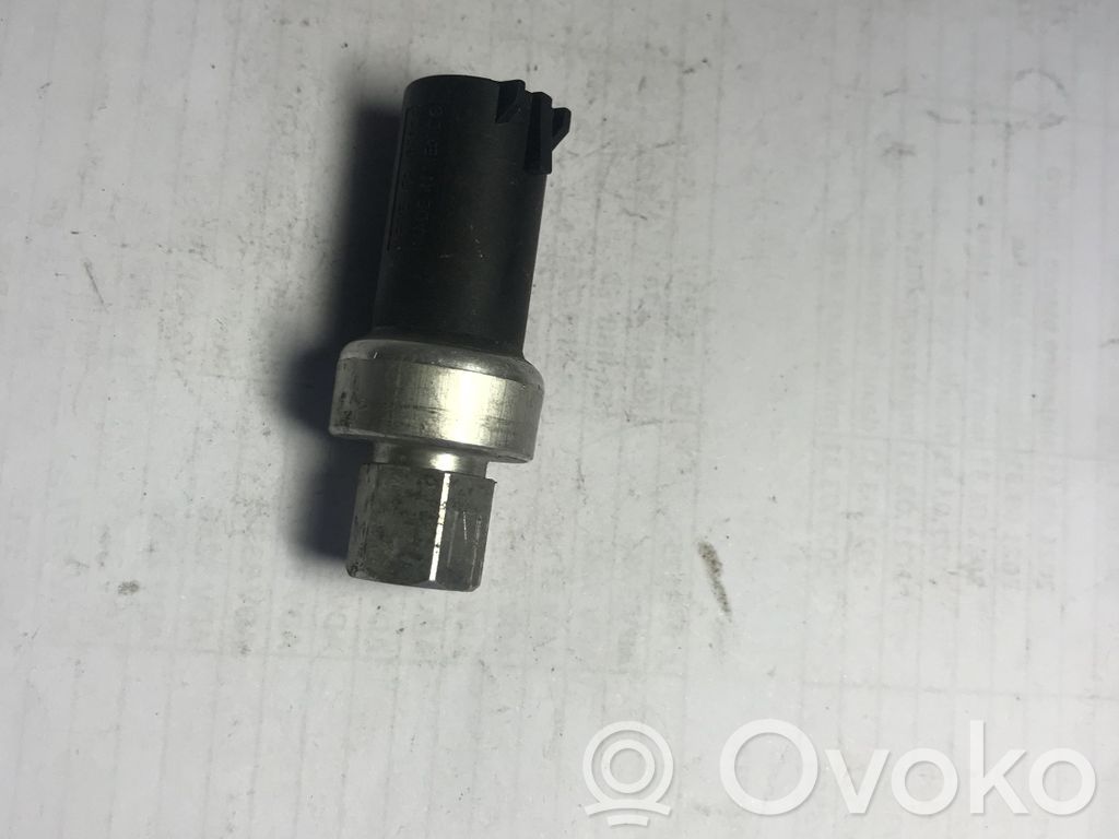Ford Focus Ilmastointilaitteen paineanturi (A/C) 