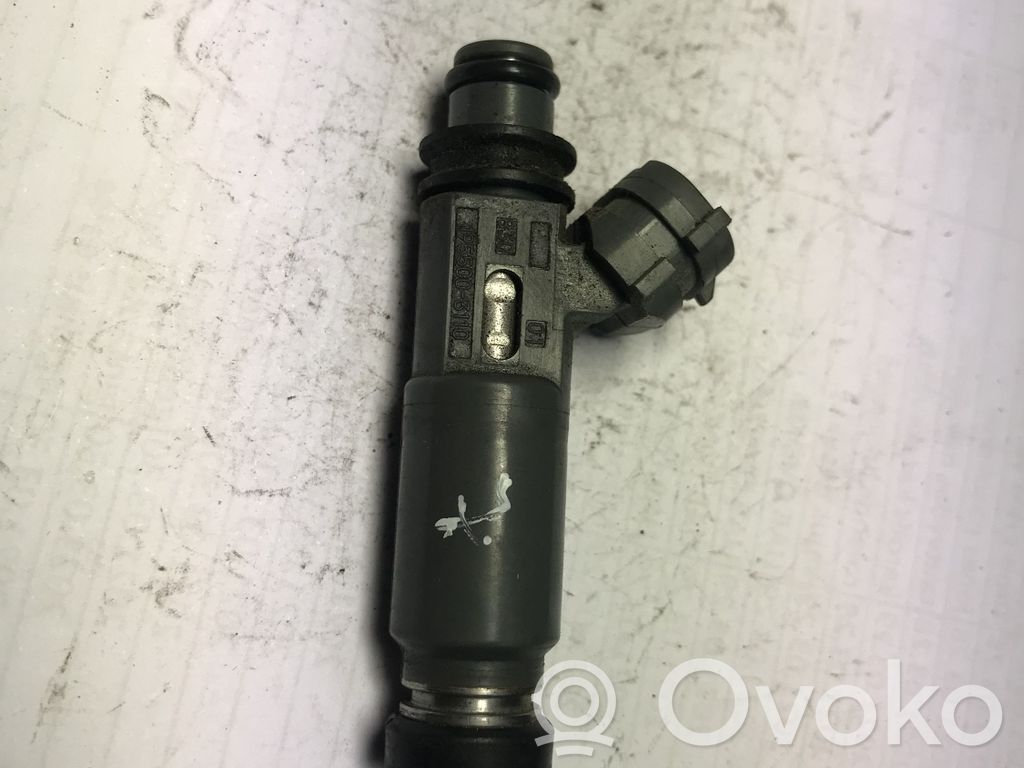 Mazda 323 Fuel injector 