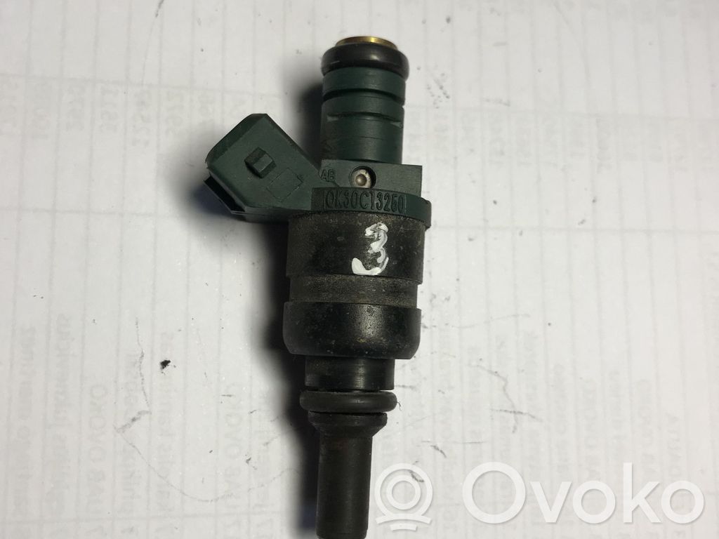 KIA Rio Inyector de combustible 