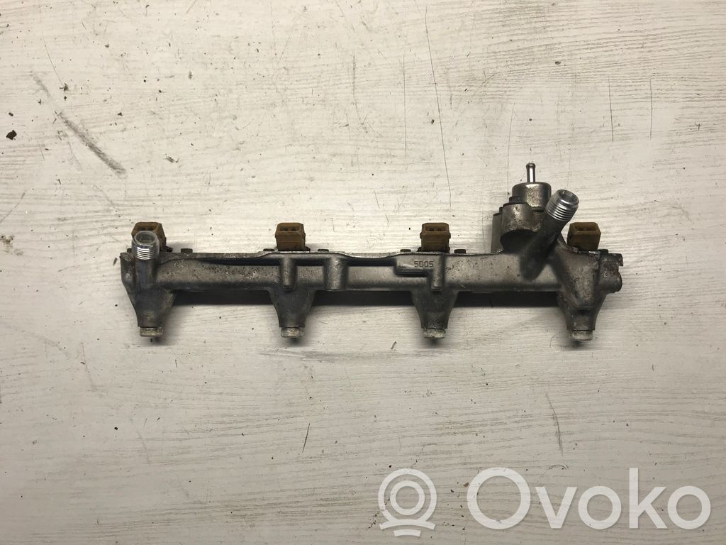 Ford Mondeo MK II Fuel injectors set 
