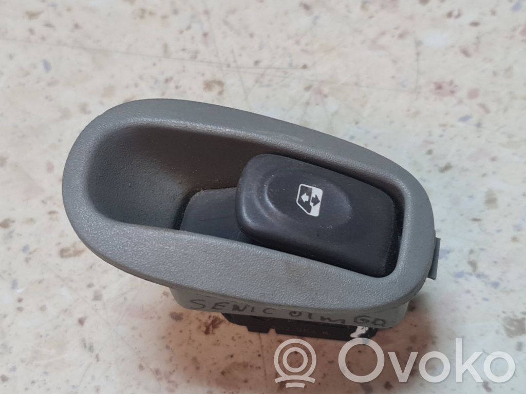 Renault Scenic I Electric window control switch 