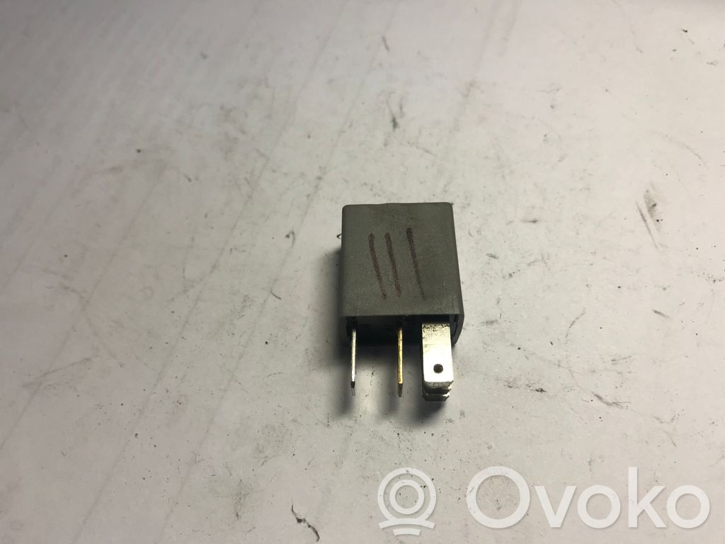 Opel Vectra C Other relay 