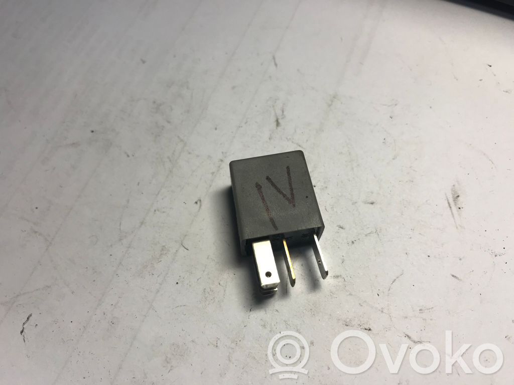 Opel Vectra C Other relay 