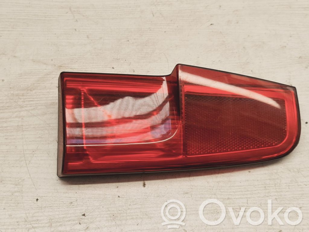 Lampy tylnej klapy bagażnika   461807481,C811,461807481