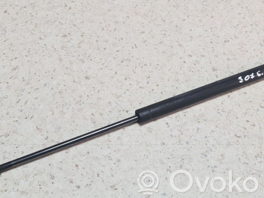 Peugeot 307 Tailgate/trunk strut/damper 