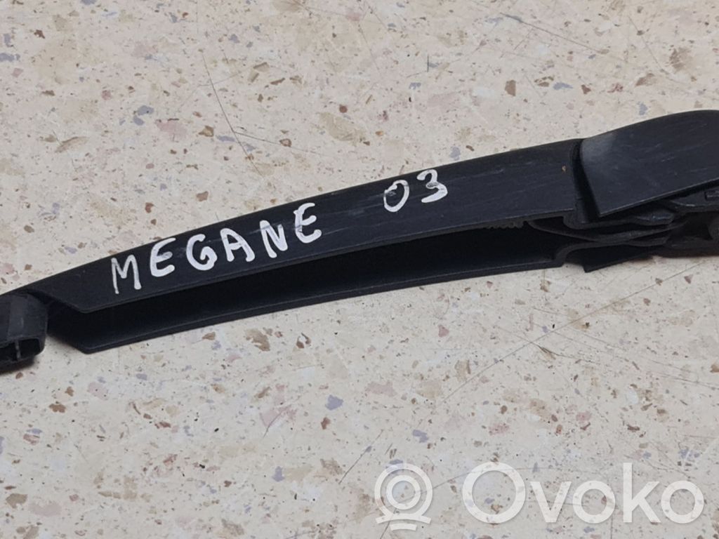 Renault Megane II Rear wiper blade arm 