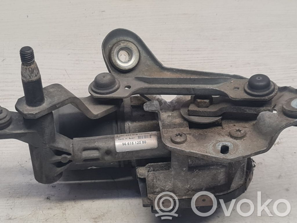 Peugeot 407 Mechanizm i silniczek wycieraczek szyby przedniej / czołowej 