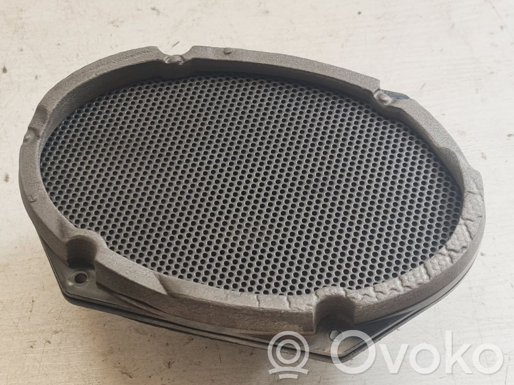 Ford Focus Rear door speaker 