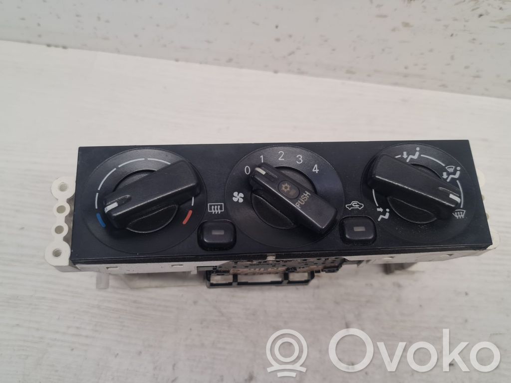 Mitsubishi Space Star Climate control unit 