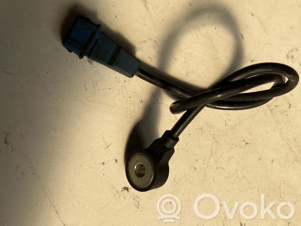 Audi A4 S4 B5 8D Detonation knock sensor 