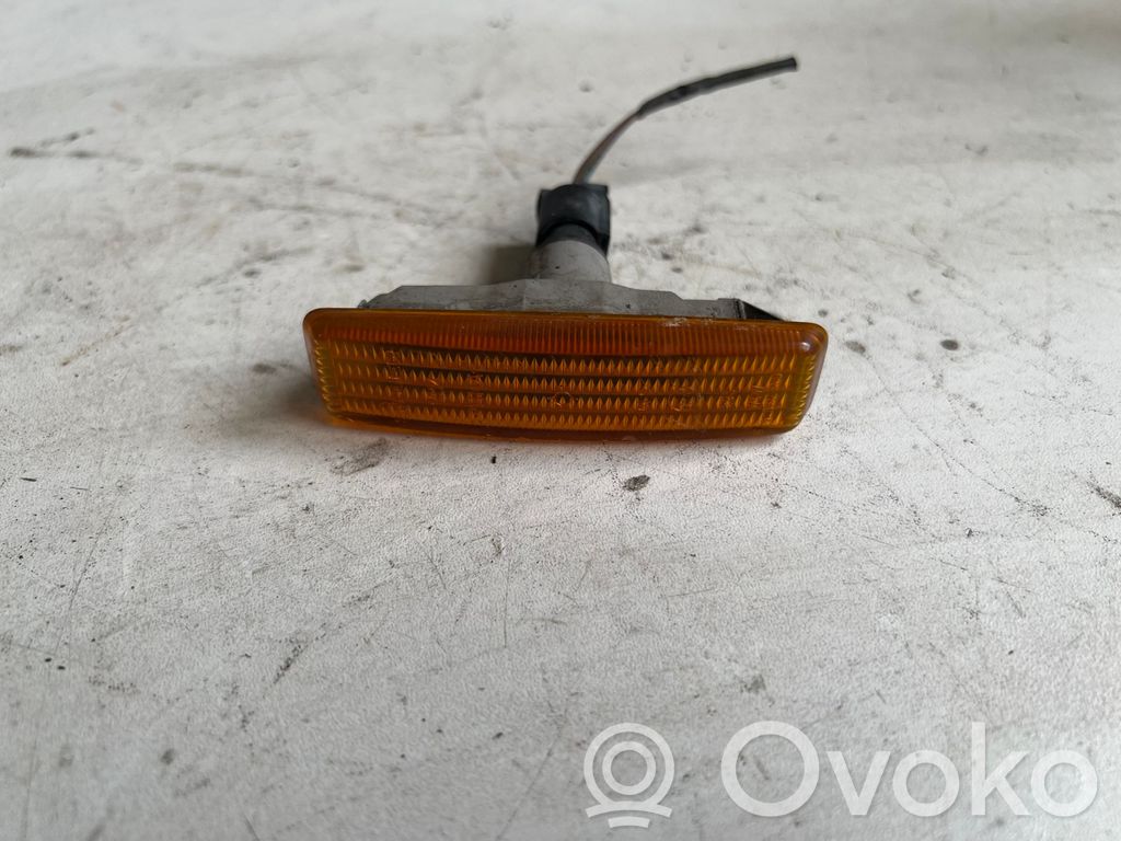 BMW 5 E39 Front fender indicator light 