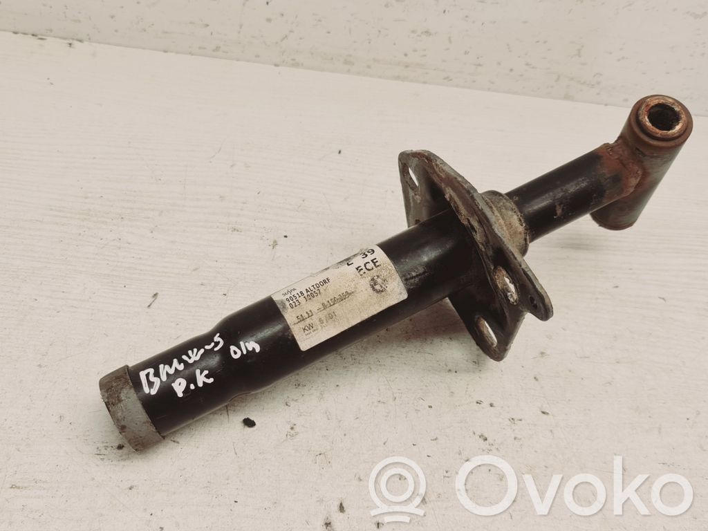 BMW 5 E39 Front bumper shock/impact absorber 