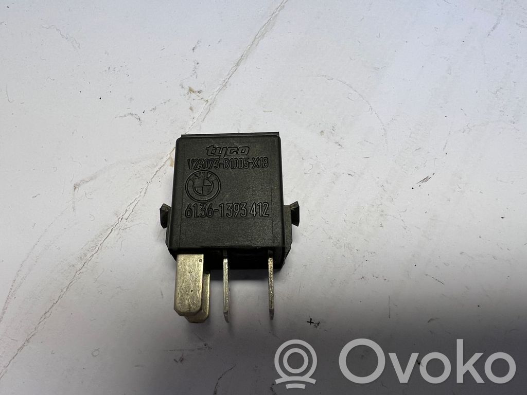 BMW 5 E39 Otros relés 