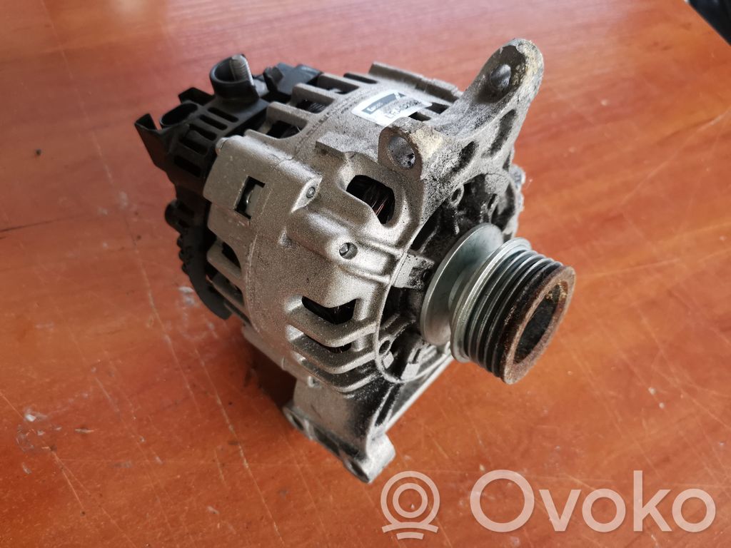 Mercedes-Benz A W169 Alternator 