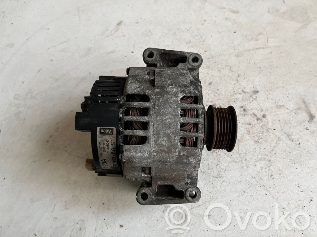 Audi A4 S4 B6 8E 8H Ģenerators 