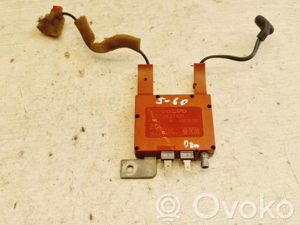 Volvo S60 Antenos stiprintuvas 