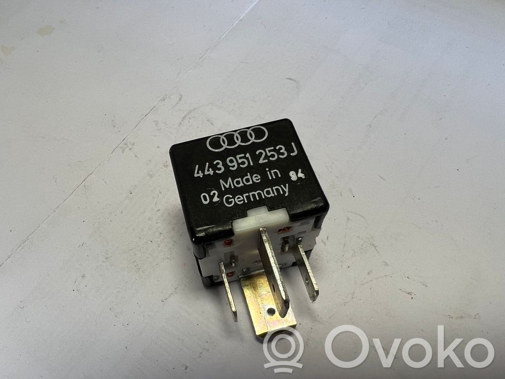Audi 80 90 S2 B4 Other relay 