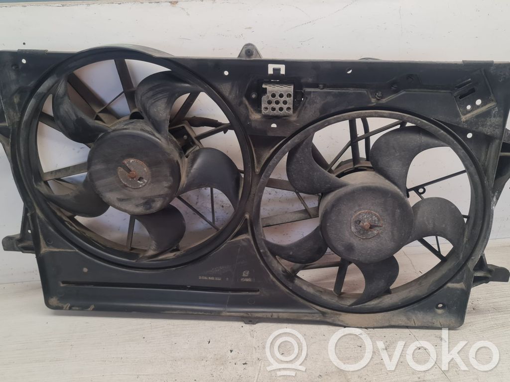 Ford Focus Elektrinis radiatorių ventiliatorius 