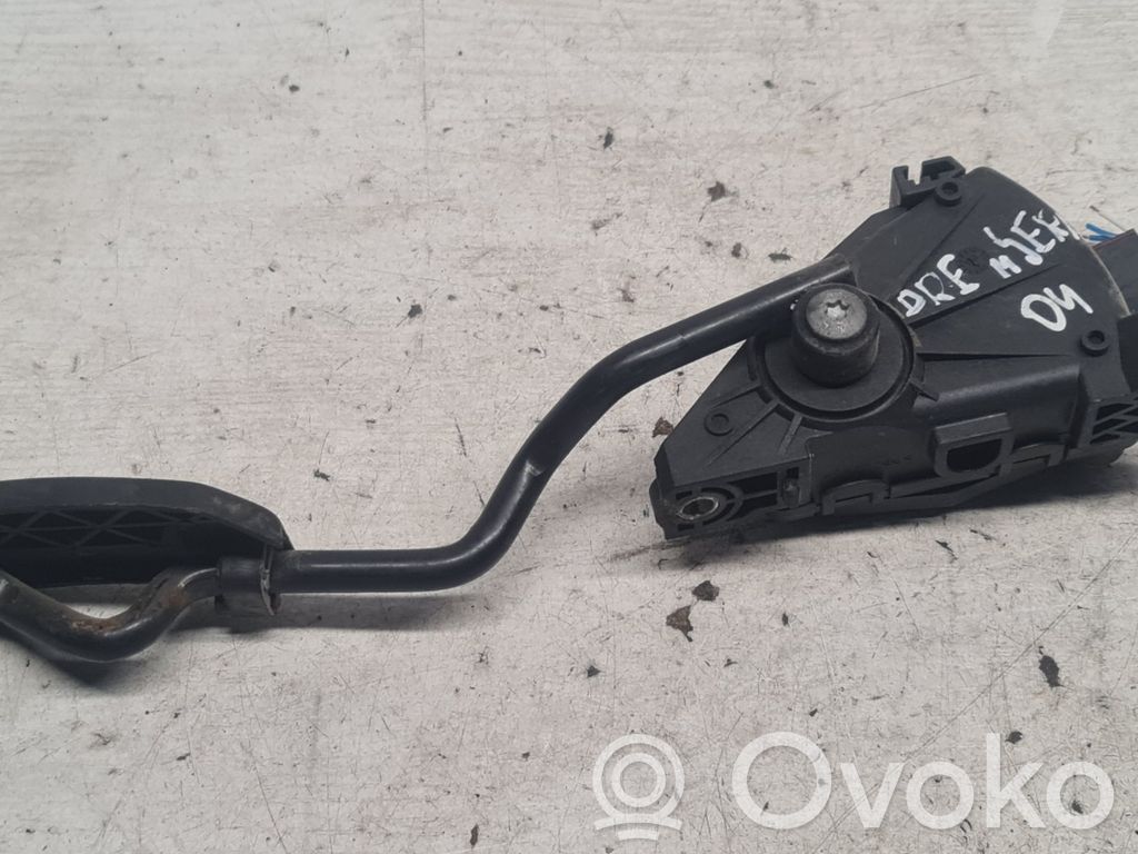 Nissan Primera Gaspedal 
