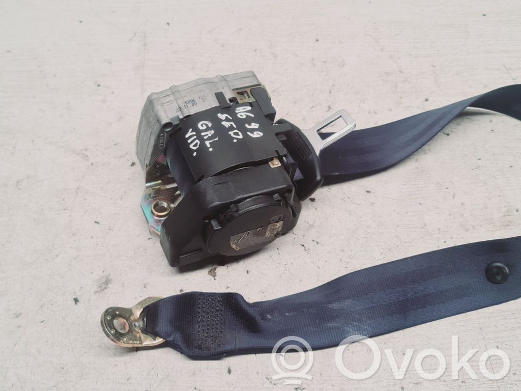 Audi A6 S6 C5 4B Cinturón medio (trasero) 