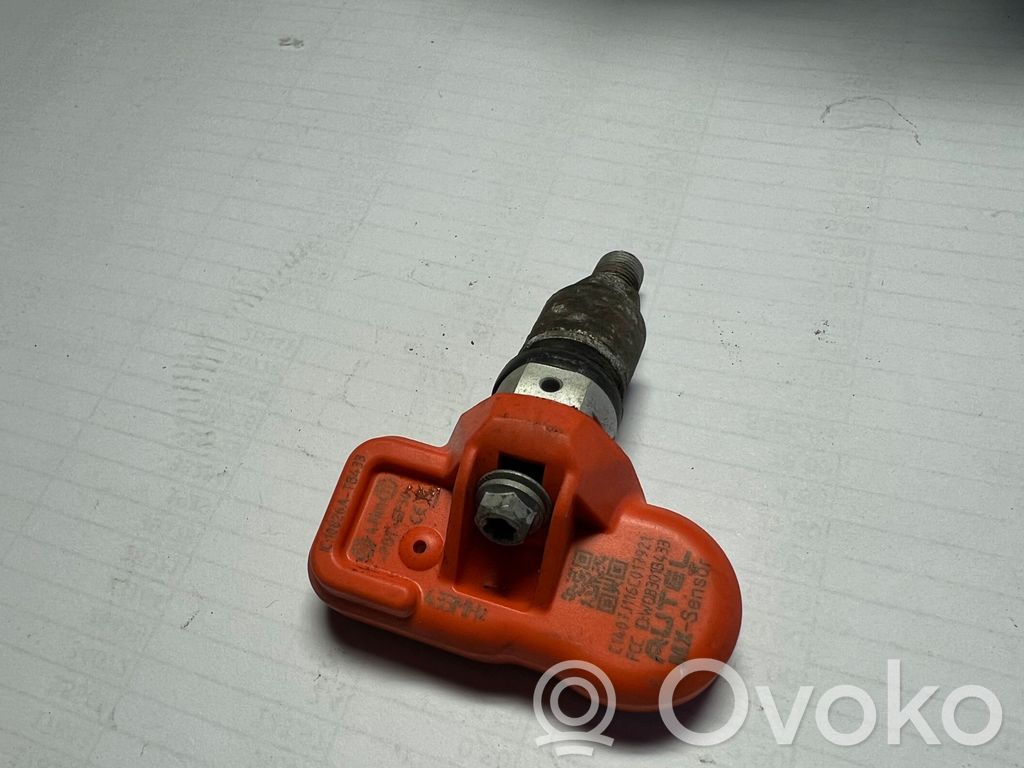 Ford C-MAX II Tire pressure sensor 