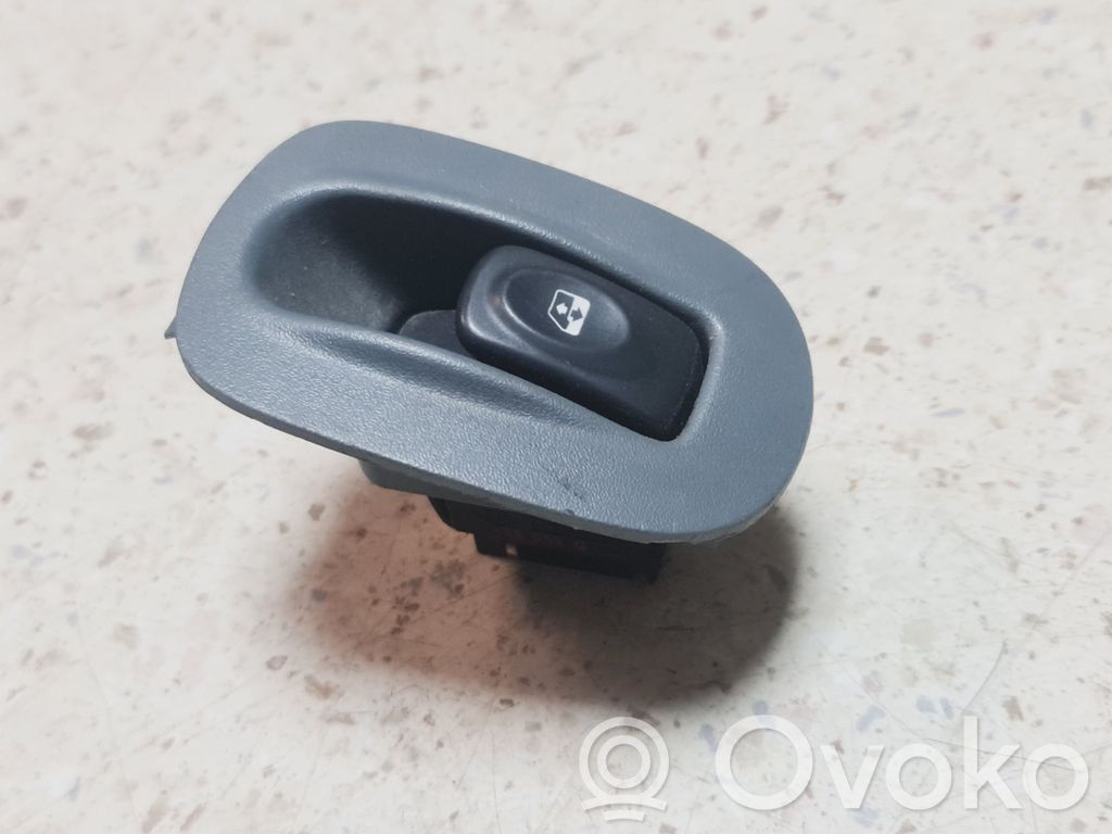 Renault Scenic I Electric window control switch 