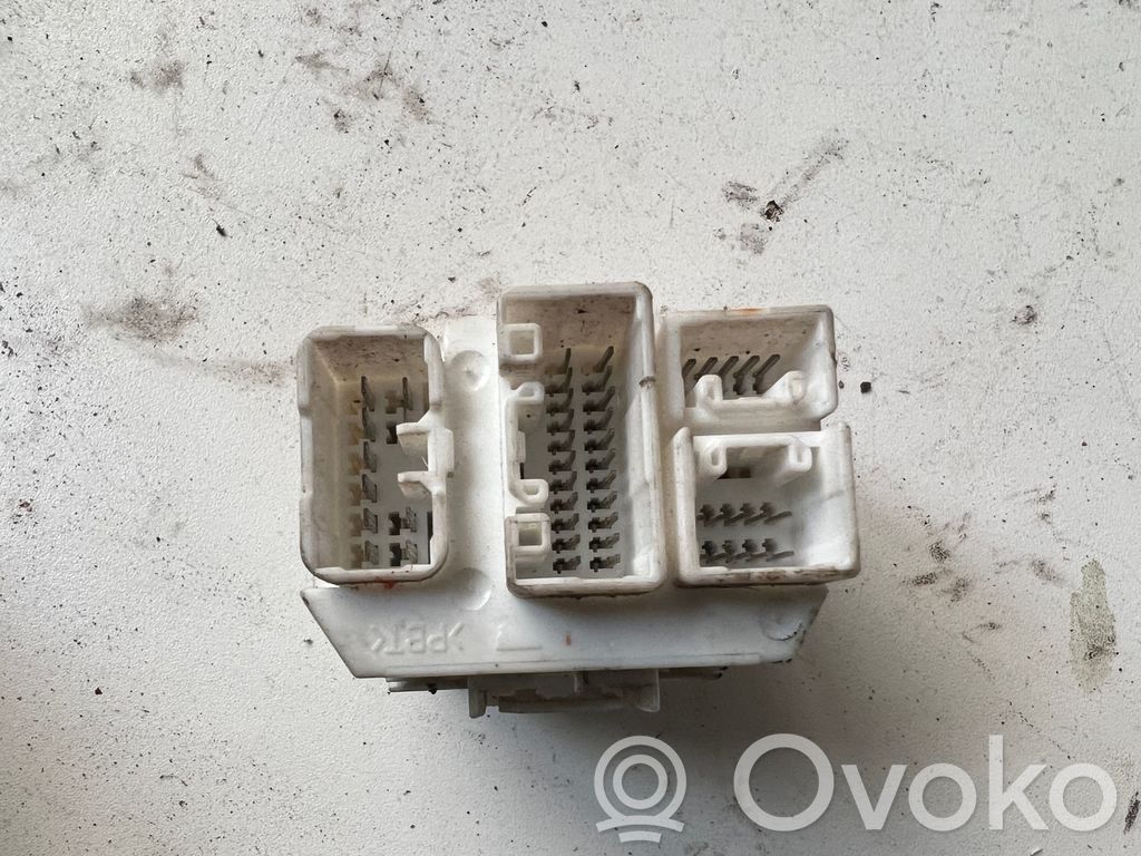 Mitsubishi Colt Other control units/modules 