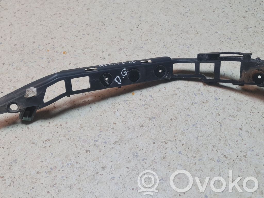 Opel Meriva A Soporte de montaje del parachoques trasero 