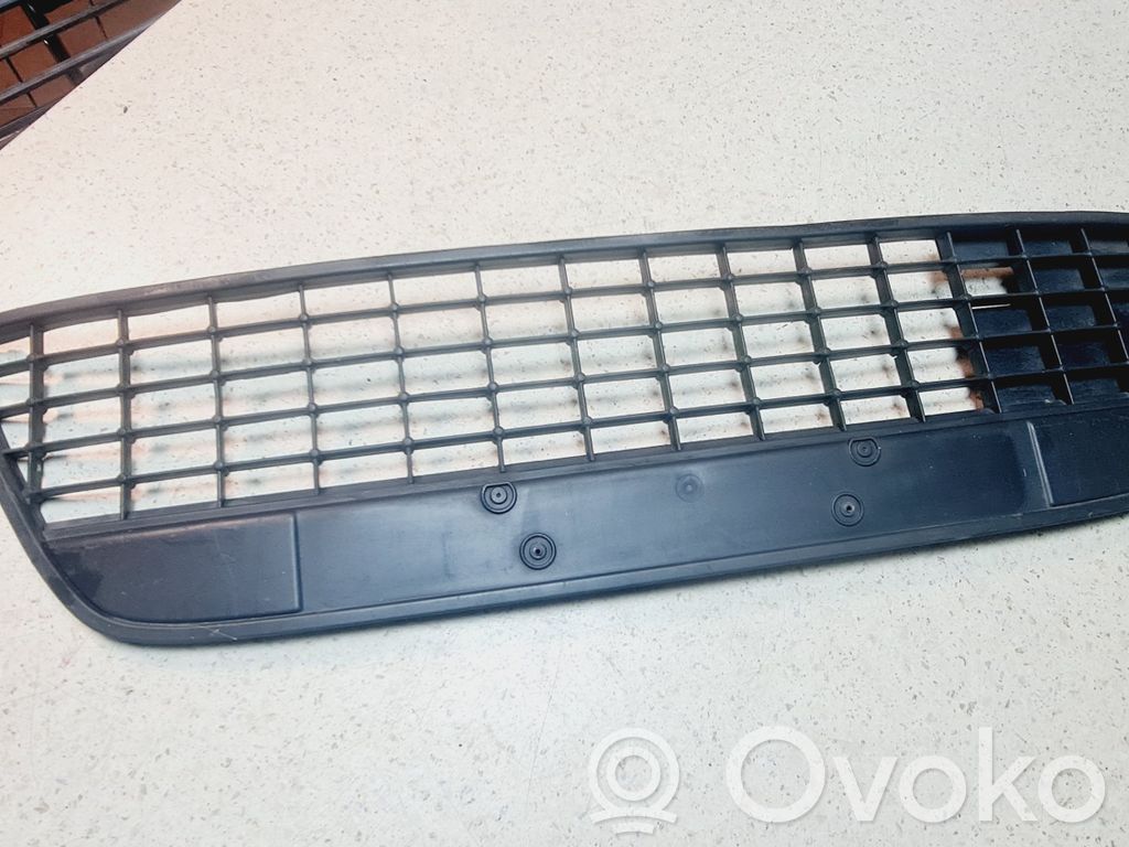 Ford Mondeo MK IV Kratka dolna zderzaka przedniego 