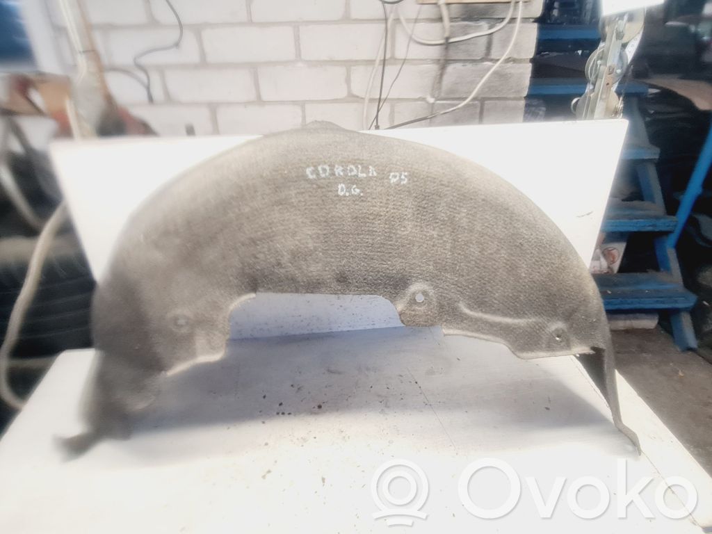 Toyota Corolla E120 E130 Rivestimento paraspruzzi parafango posteriore 