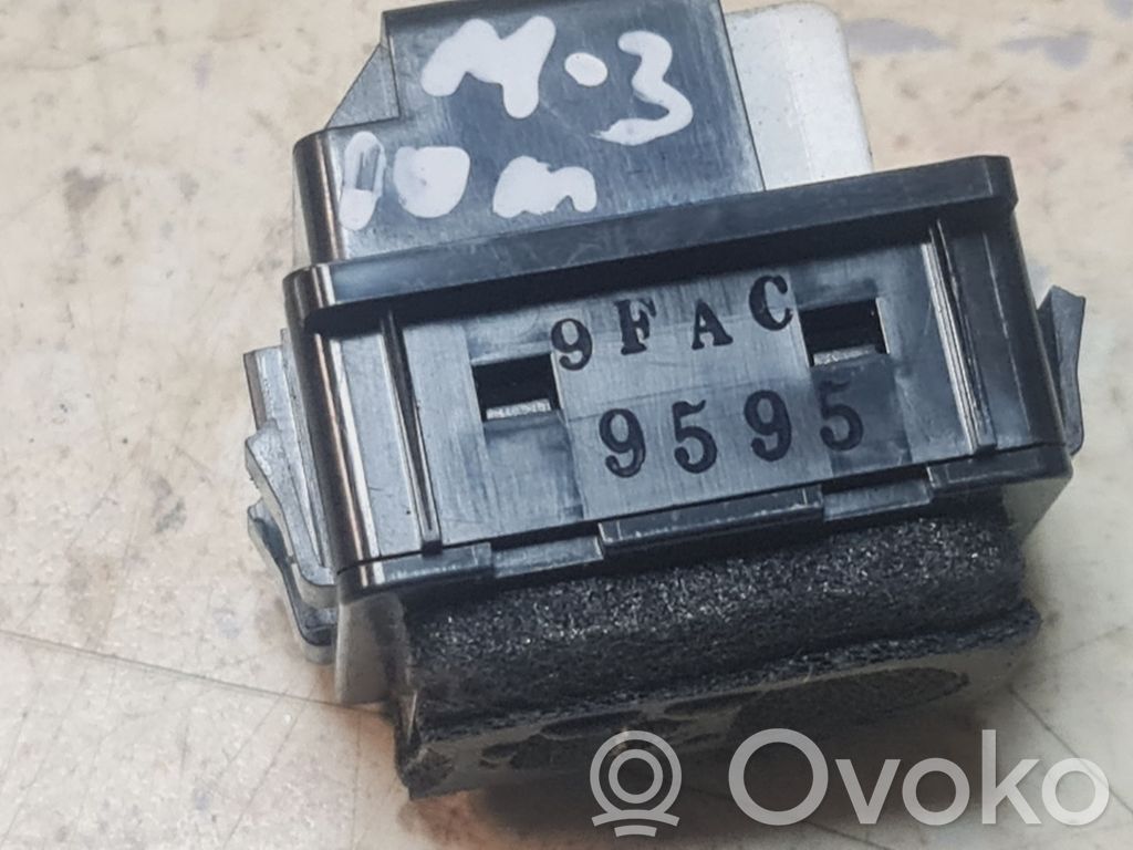 Mazda 3 II Микрофон (Bluetooth / телефон) 