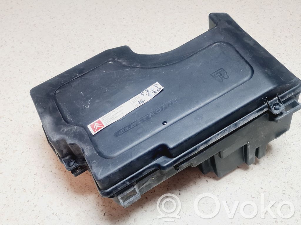 Citroen C5 Fuse box set 