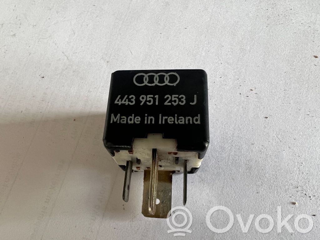 Audi A6 S6 C5 4B Other relay 