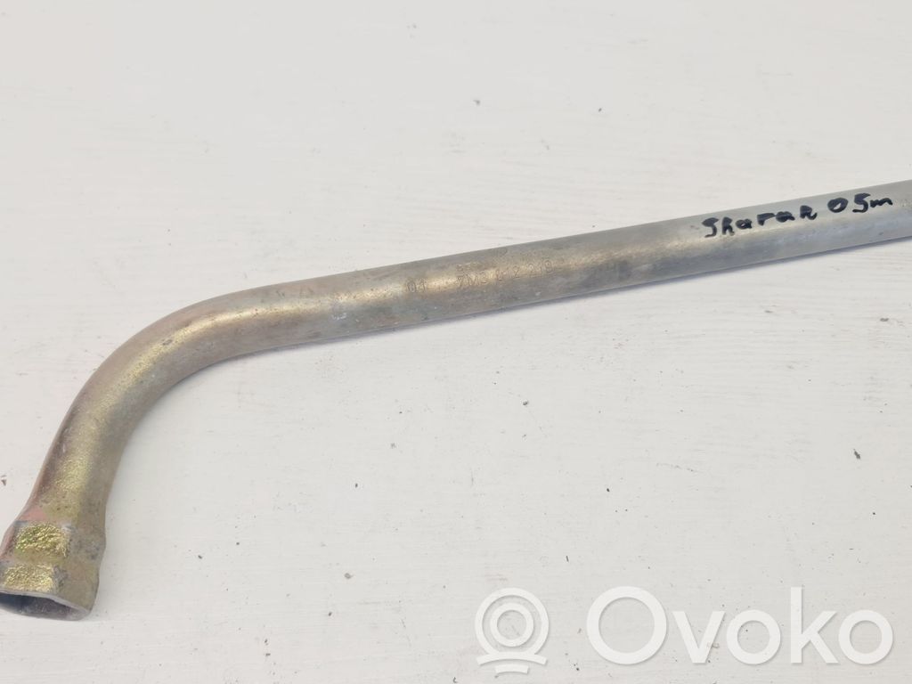 Volkswagen Sharan Wheel nut wrench 