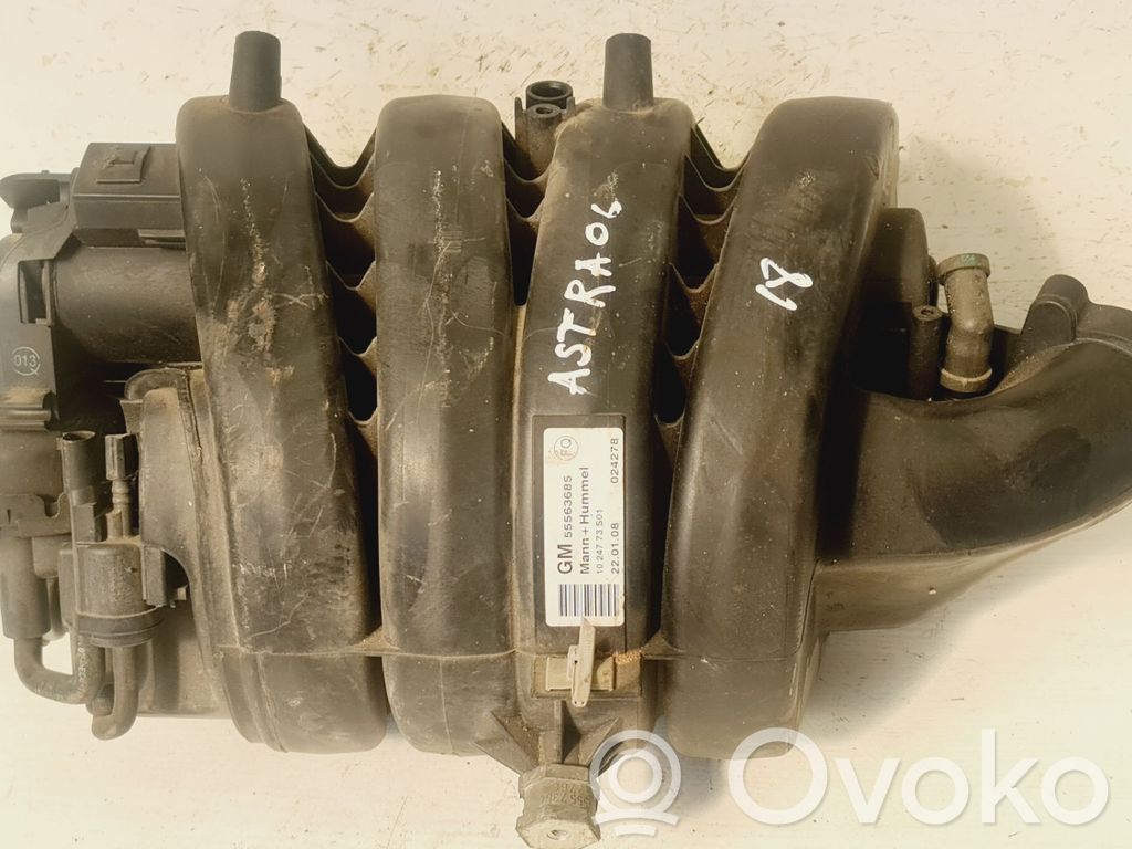 Opel Astra H Colector de admisión 