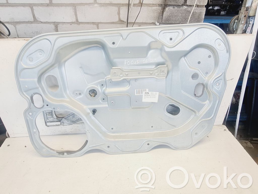 Ford Focus Front window lifting mechanism without motor 