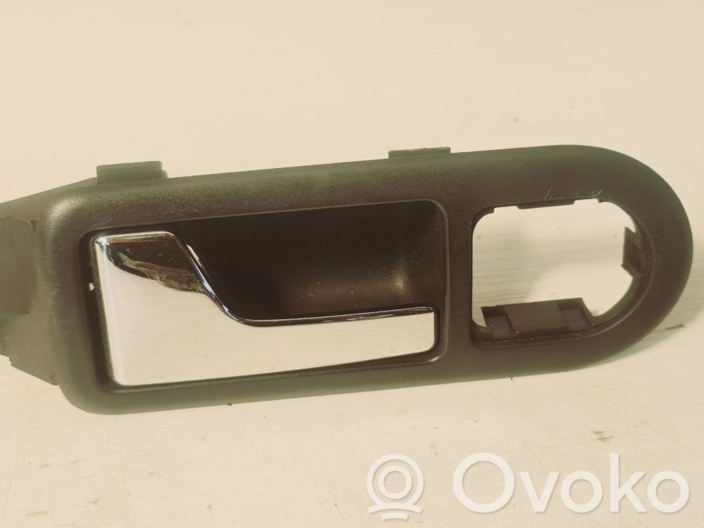 Volkswagen Golf IV Manecilla interna puerta delantera 