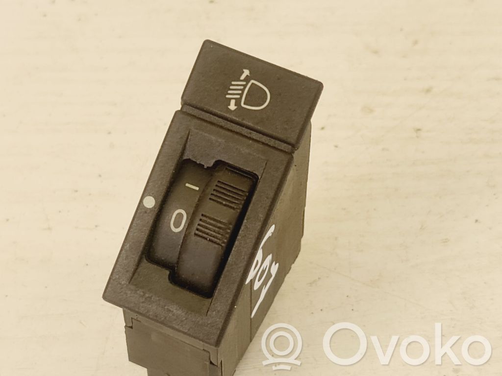 Peugeot 607 Headlight level height control switch 