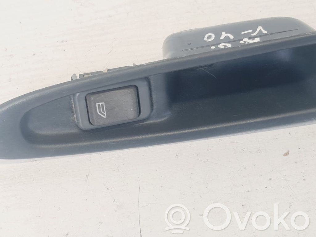 Volvo S40, V40 Electric window control switch 