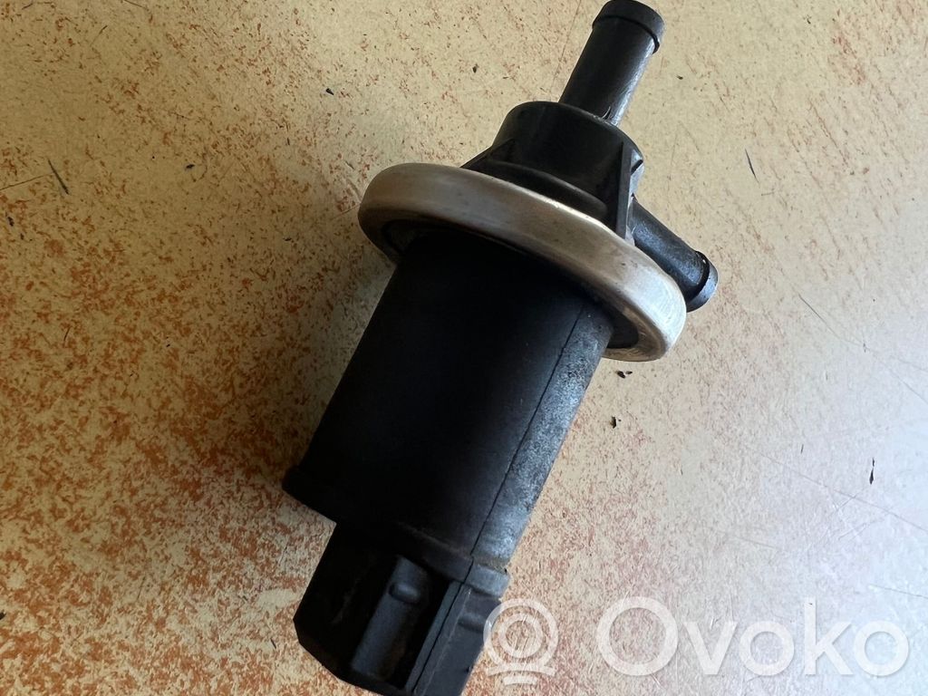 Zawór ciśnienia   046133517,92T015,72164903