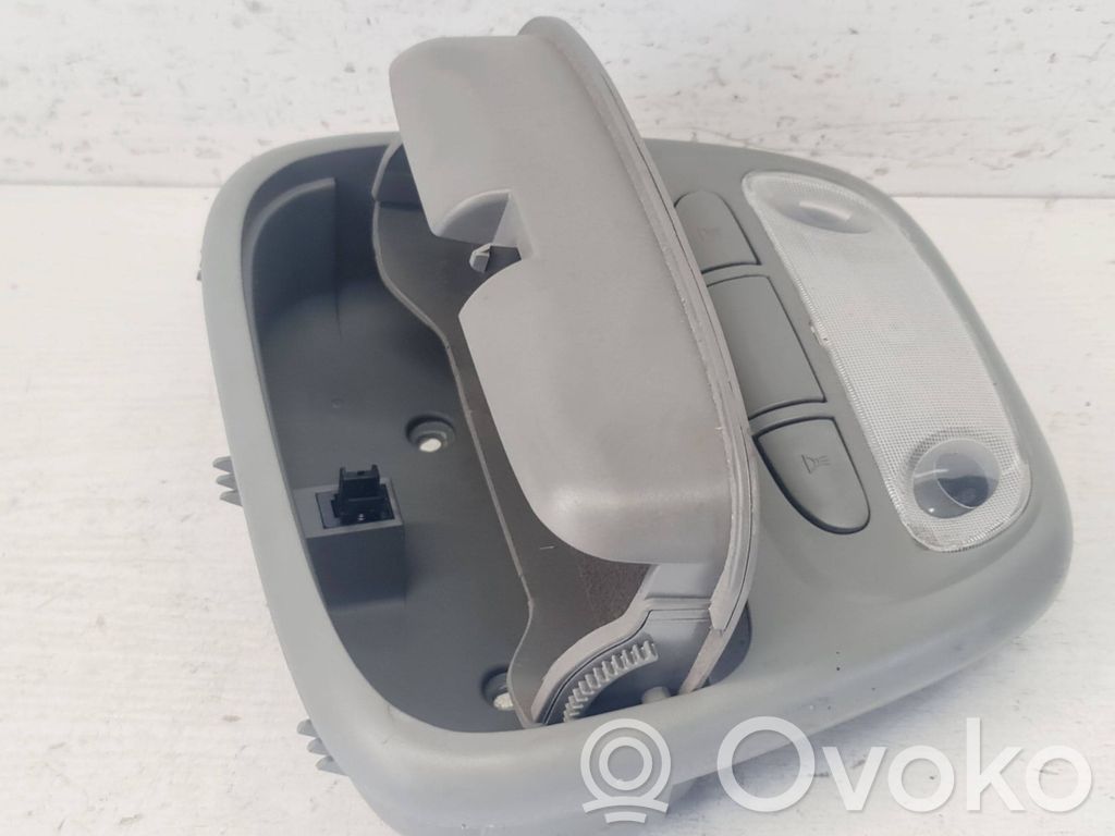 Chevrolet Tacuma Front seat light 