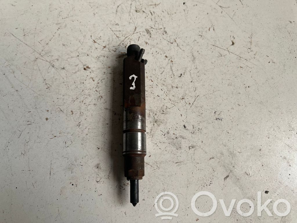 Volkswagen Golf IV Wtryskiwacz paliwa 